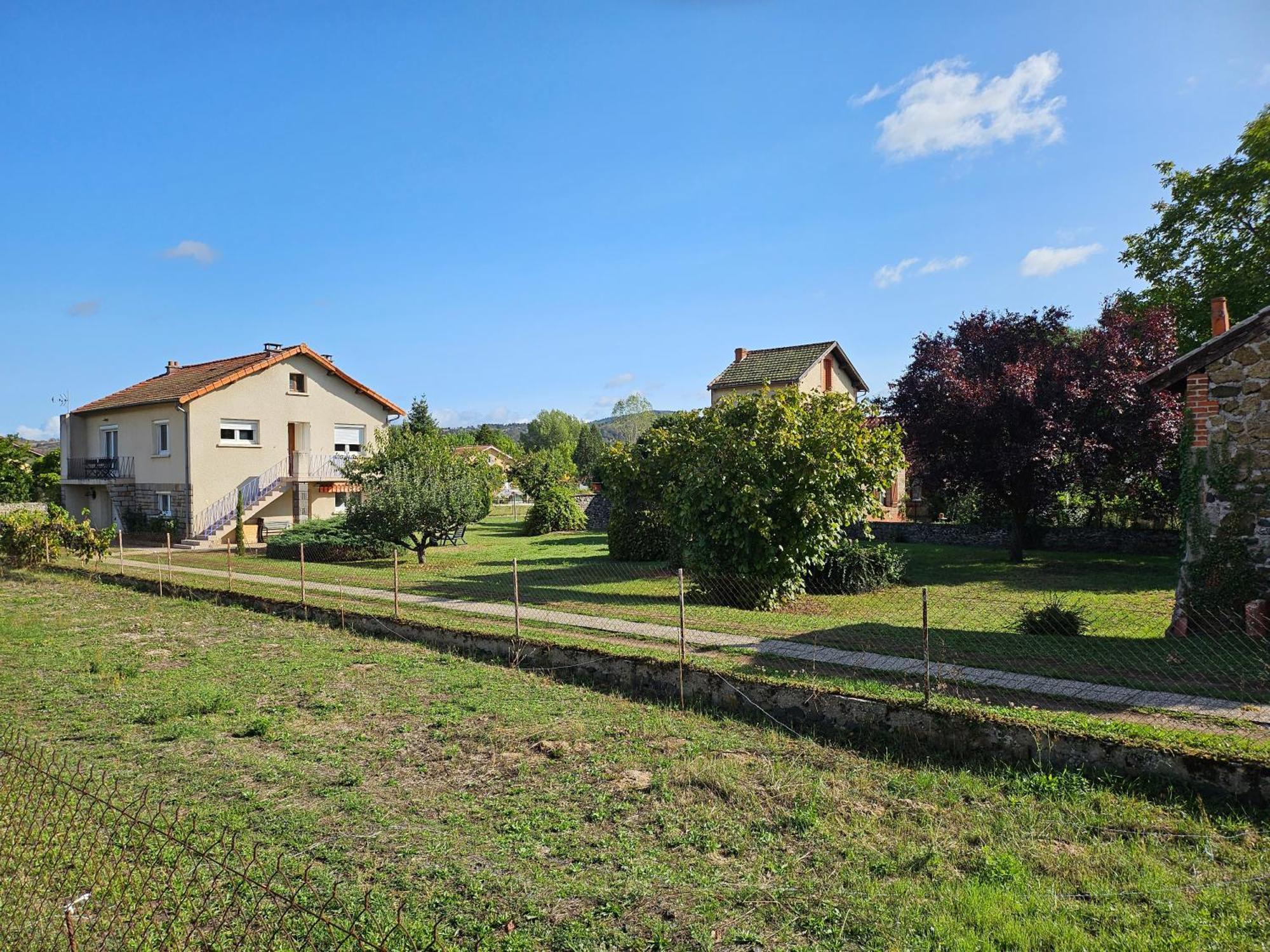 Apartamento La Bourzede Langeac Exterior foto